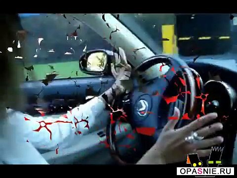 Баба за рулём! Девушка за рулём! Приколы! УГАР! Опасные!