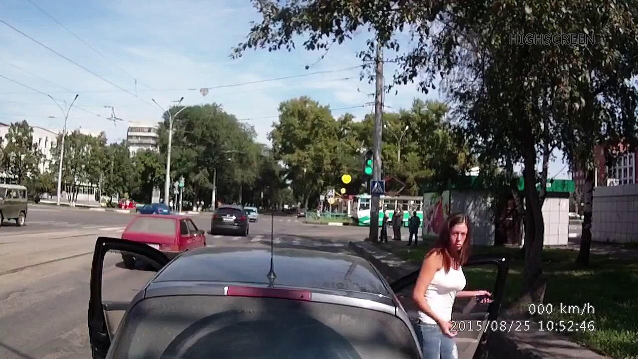 Всё-таки видеорегистратор полезная вещь