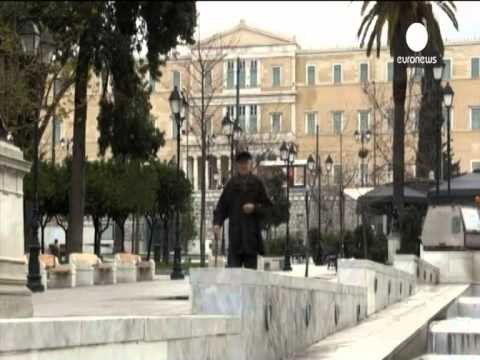 GREQIA KA GATI LISTEN ME REFORMA PER TE MARRE SHTYRJEN ME 4 MUAJ TE AFATIT TE BORXHIT LAJM