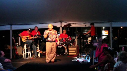 Danny McCorkle & the Katz perform 'Let It Be Me' Elvis Week 2015