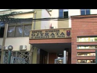 AKUZAT PENALE PER KRYEBASHKIAKET ME 3 MANDATE, ABUZIM ME PUSHTETIN APO PRESION PER TU LAGUAR