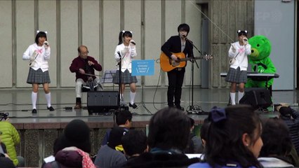 300 march for climate change in Tokyo ahead of COP21