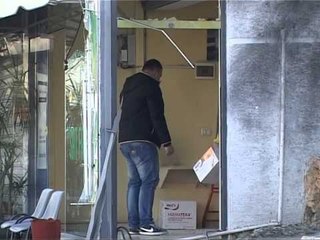 SHTOHET NUMRI I PERSONAVE TE ARRESTUAR PER SHPERTHIMIN NE FARMACINE TAHIRI LAJM