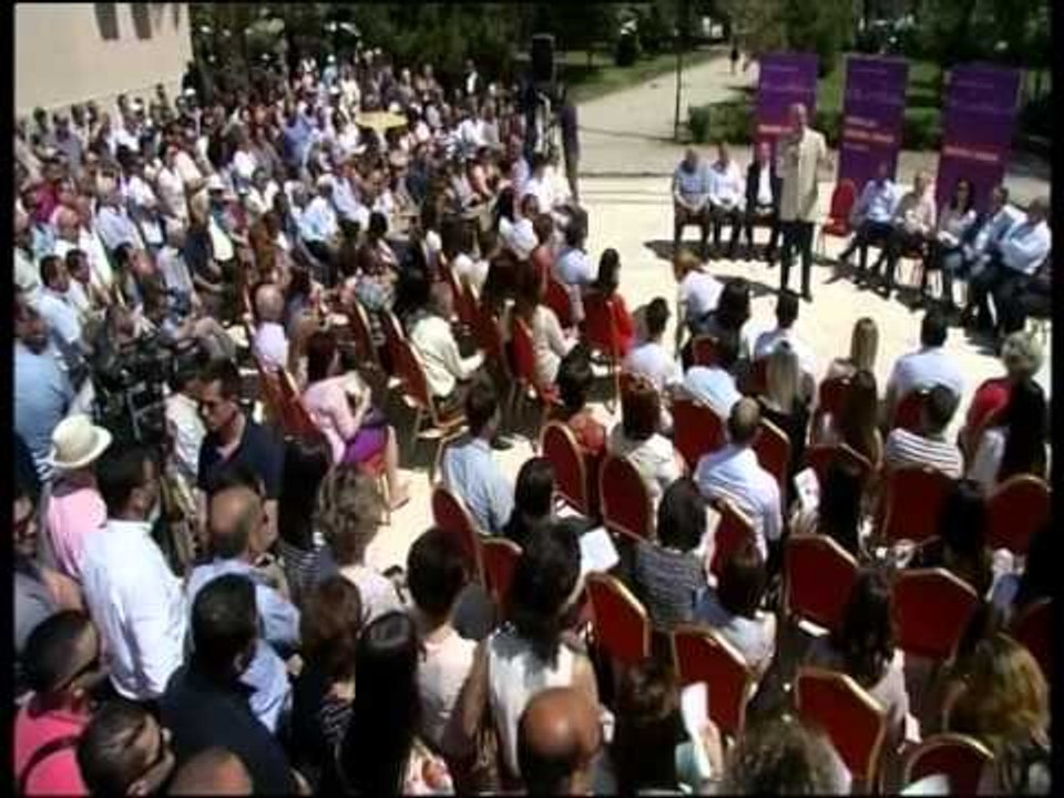 RAMA U PERGJIGJET KRITIKEVE NGA VLORA,“NUK KEMI SHKOP MAGJIK PER TE NDRYSHUAR SITUATEN” LAJM