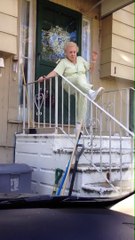 I Wanted To Help This 88-Year-Old Grandmother Down The Stairs, But Then The Music Started…