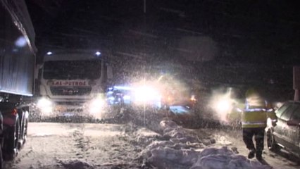 MOTI I KEQ PËRFSHIN VENDIN, PËRMBYTJE NË JUG, BORË NË VERI