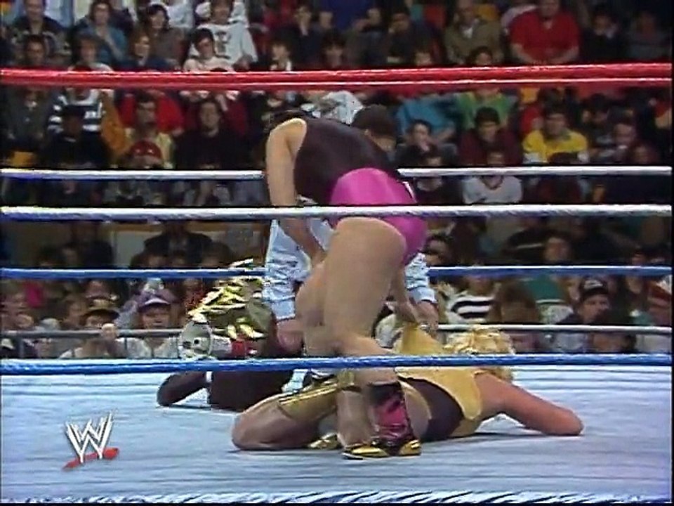 WWF Royal Rumble 1988 - The Jumping Bomb Angels Vs. The Glamour Girls
