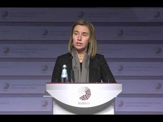 MINISTRI BUSHATI NE TAKIMIN E RIGAS, DISKUTIM PER KRIZAT DHE ZGJERIMIN E “BE” LAJM