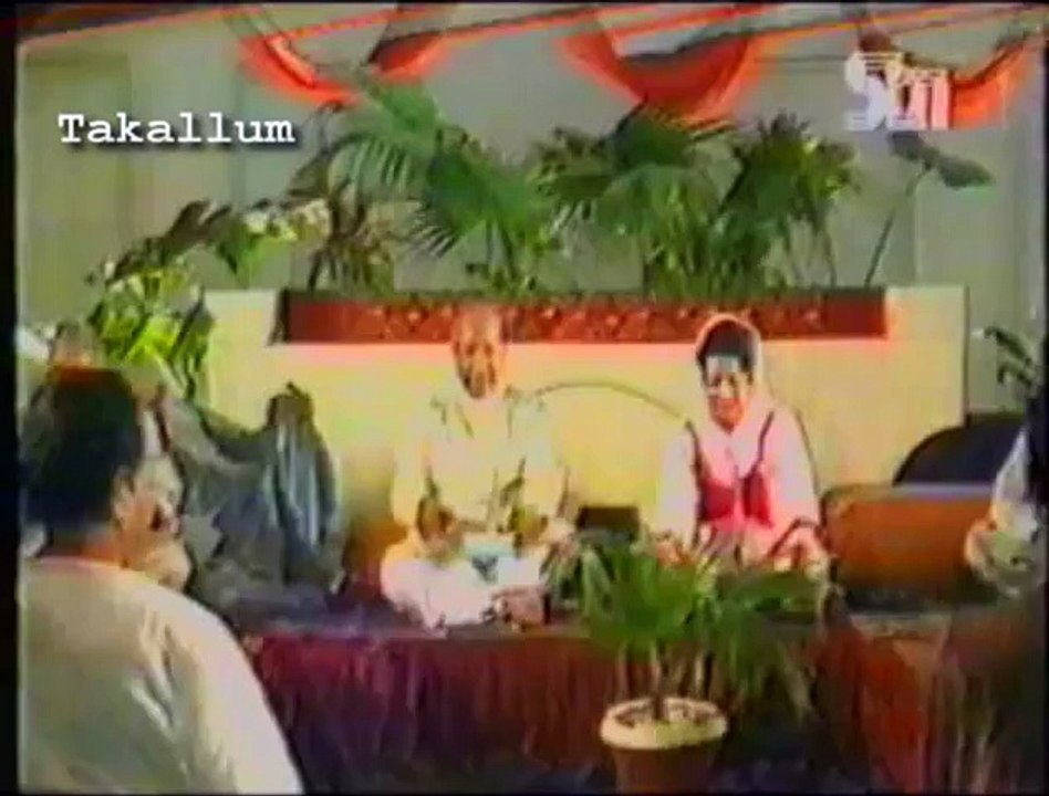 پریشاں قوم ساری ہے ستارو تم تو سو جاؤ - قتیل شفائی