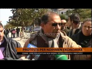 Protesta për ndihmën ekonomike - Top Channel Albania - News - Lajme