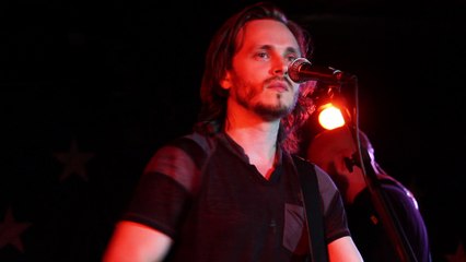 Jonathan Jackson + Enation do a cover of REM 'Radio Free Europe' Birmingham 2015