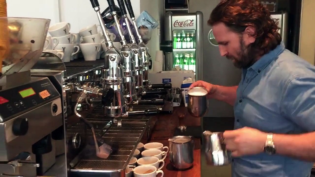 Coffee & Art - how to make coffee art Amazing Video