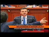 Mazhoranca voton ligjet - Top Channel Albania - News - Lajme