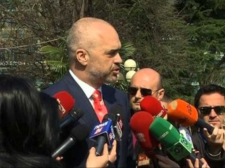 REAGON EDI RAMA JO ME MITINGJE BRENDA SALLES SE KUVENDIT PAS TRAZIRES MIRESIA LAJM