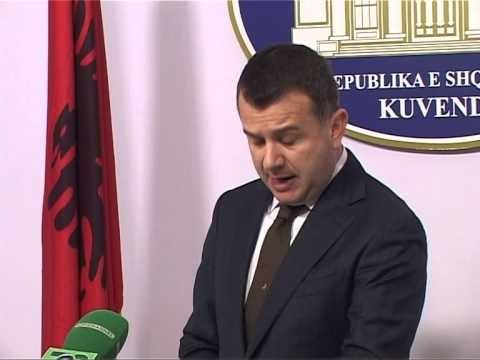 PS AKUZON LULZIM BASHEN SE DUHET TE JAPE LLOGARI PARA DREJTESISE PER TRE ÇESHTJE LAJM