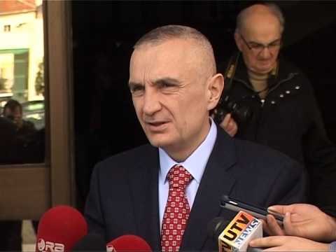 NDERRON JETE PETRO ZHEJI,GJUHETARI I NJOHUR SHUHET NE MOSHEN 86 VJECARE LAJM