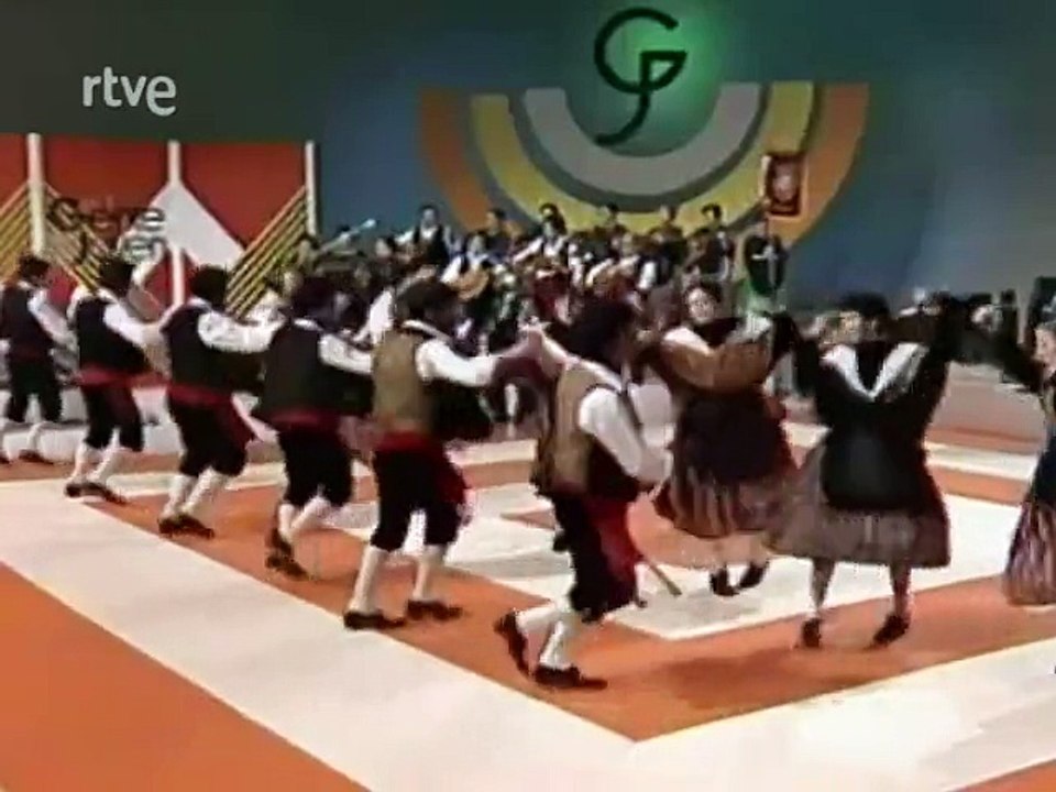 Coros y Danzas de Villacañas - Rondeñas