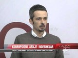 Lëvizja “Fol” për korrupsionin në Kosovë - News, Lajme - Vizion Plus