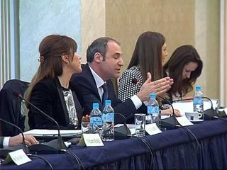 DEBATE NE TAKIMIN MES SHQIPERISE DHE BE, OPOZITA KERKON TE FLASE JASHTE AXHENDES LAJM