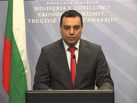 MINISTRI AHMETAJ SHPALL ZONAT E LIRA EKONOMIKE DHE FTON INVESTITORET E HUAJ LAJM