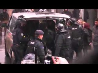 Vetëvendosja publikon videon e dhunës nga policia- Ora News- Lajmi i fundit-