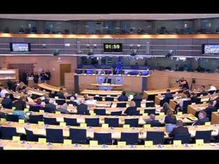 KOMISIONERI PER ZGJERIM HAHN NE TIRANE, TE MARTEN TAKIMI I DIALOGUT “BE” SHQIPERI LAJM