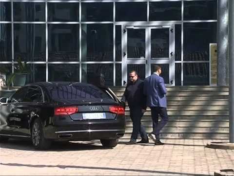 AVOKATI I DOSHIT LETER ADRIATIK LLALLES, “JANE SHKELUR TE DREJTAT KUSHTETUESE” LAJM