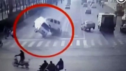 Chine : des voitures en lévitation ?