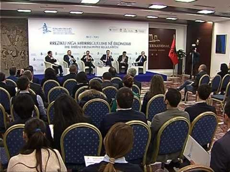 MINISTRI ERJON VELIAJ FLET PER REFORMEN NE PENSIONE DHE TREGUN E PUNES LAJM