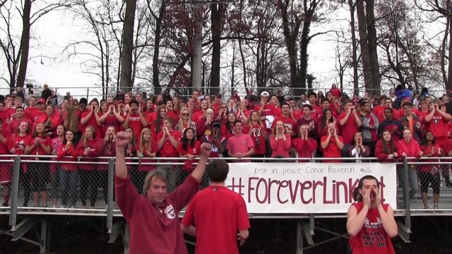 No. 7 Westfield downs No. 5 Lake Braddock to advance, 31-7