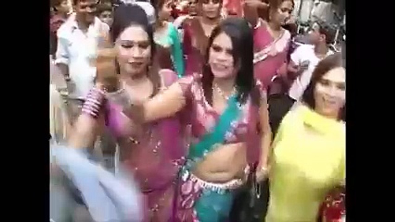 nude mujra