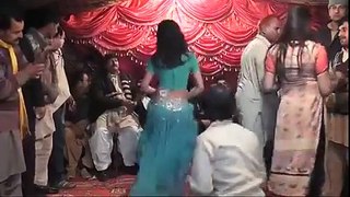 Nude mujra