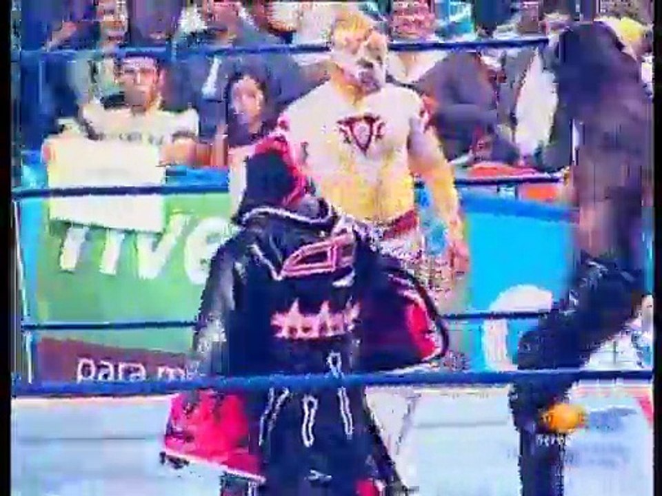 01 Los Mini Vipers vs. Mascarita Divina, Mini Charly Manson & Octagoncito