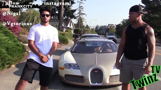 PICKING UP GIRLS PRANK WITH A BUGATTI VEYRON (GOLD DIGGER PRANK)