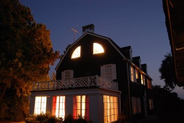 The Real Amityville Horror - (Paranormal Documentary)