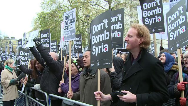 Londinenses rechazan intervención militar en Siria