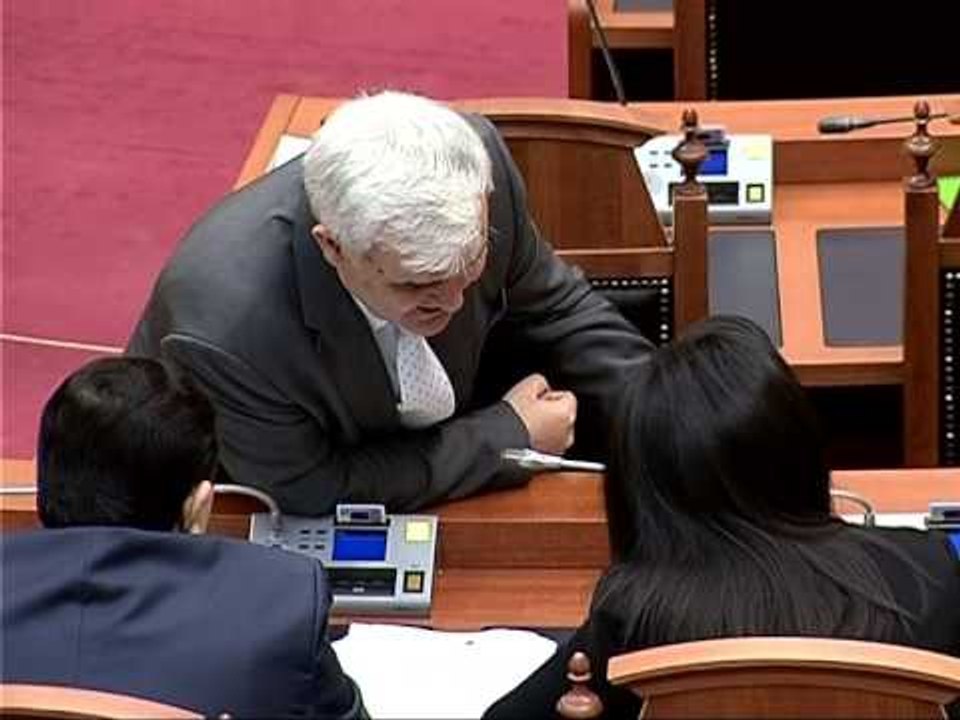 6 DEPUTETE NE GAREN E 21 QERSHORIT,EMRAT E RINJ NE PARLAMENT,4 DEPUTETE FEMRA LAJM