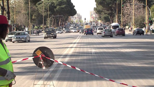 VIJEZOHET QENDRA E TIRANES, MUNGOJNE SERISH VIJAT PER KEMBESORET