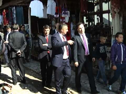 “RILINDJA” E PAZARIT TE VJETER NE KRUJE, PELESHI DHE GJERMENI SHOHIN NGA AFER PUNIMET LAJM