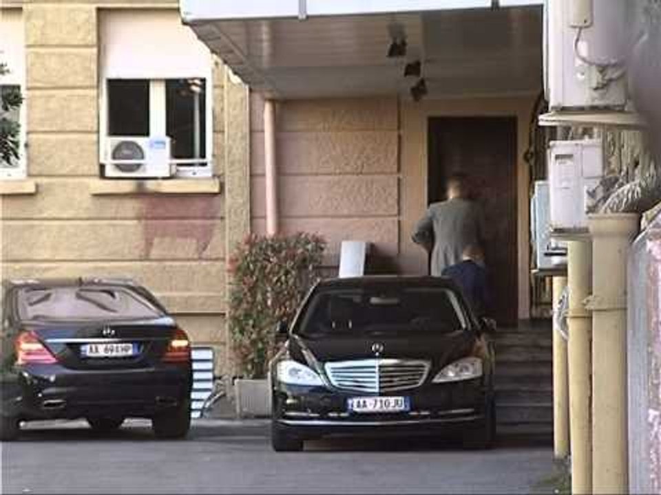 PAS SHPALLJES SE KANDIDATEVE RAMA DHE META TAKIM KOKE ME KOKE NE KUVEND LAJM