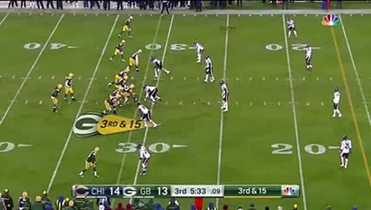 Aaron Rodgers AHH FUCK! After Bad Snap Heard On National TV