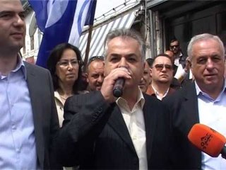 LULZIM BASHA PREZANTON KANDIDATIN E PD NE BASHKINE GJIROKASTER IGLI KOKALARI LAJM
