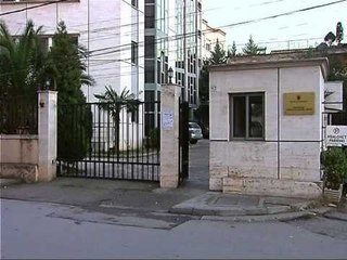 MARK FRROKU KERKESE NE KUSHTETUESE PER T’U LEJUAR TE MARRE PJESE NE KUVEND LAJM