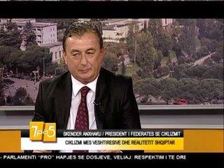 7pa5 - Çiklizmi mes veshtiresive dhe realitetit shqiptar - 1 Maj 2015 - Show - Vizion Plus