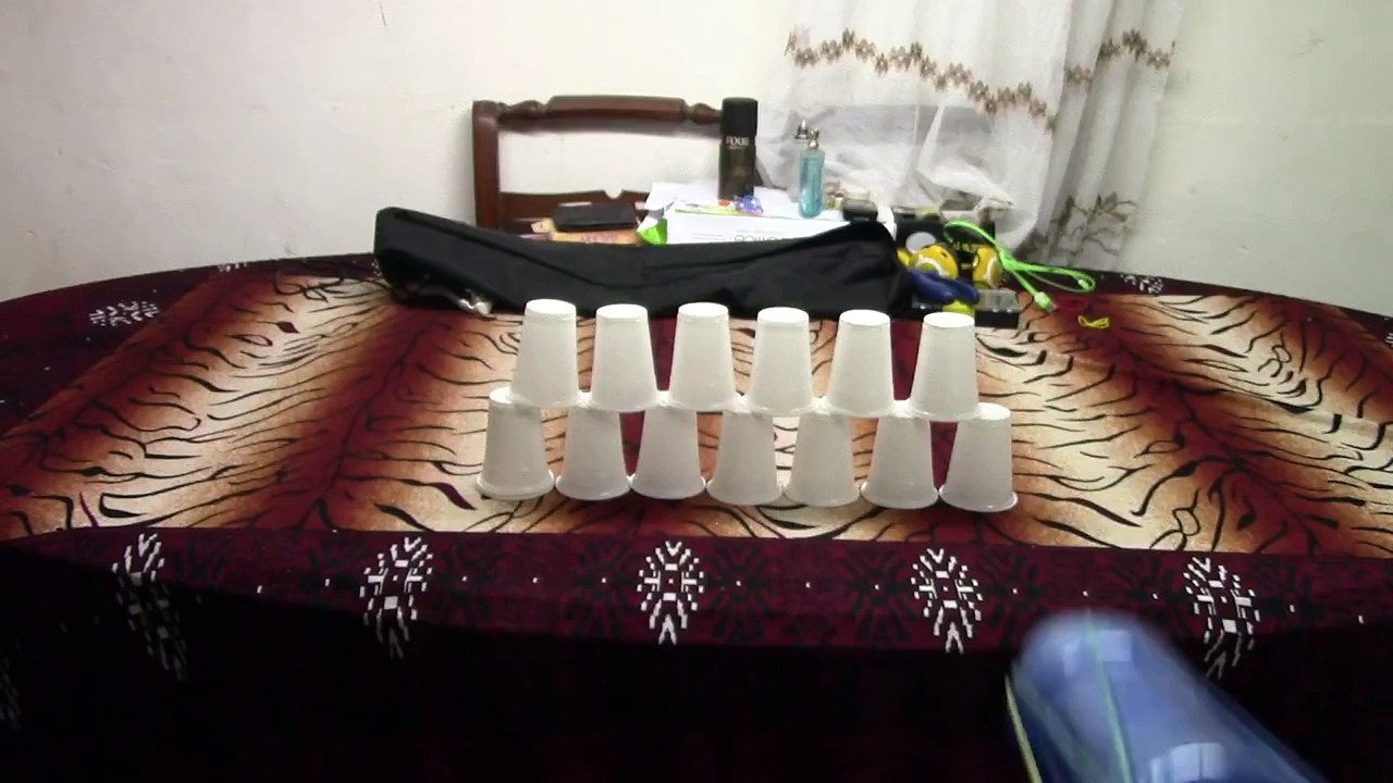 How to Make a Gun That Shoots - Simple Rubber Band Gatling gun