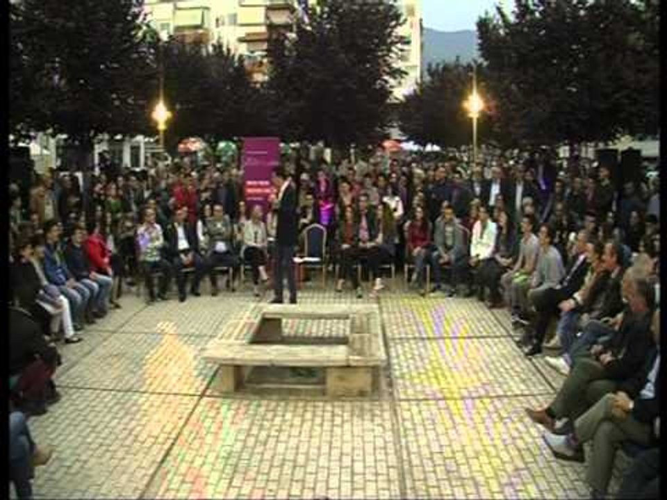 ERION VELIAJ KANDIDATI I SE MAJTES PER TIRANEN TAKIM ME BANORET E NJESISE 3 LAJM