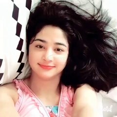 Kecantikan Alami Dewi Persik Saat Bangun Tidur