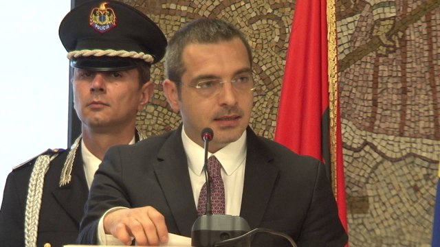 MINISTRI TAHIRI SULMON SISTEMIN E DREJTESISE