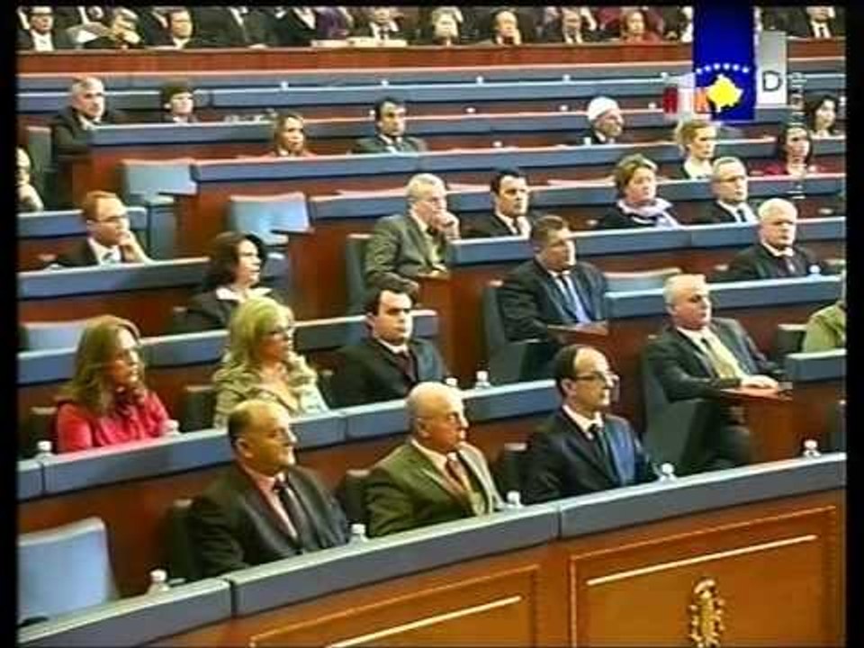 PARLAMENTI I KOSOVES SOT SEANCA E PARE E PARLAMENTIT TE RI TE KOSOVES LAJM