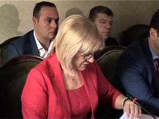 MINISTRIA E ARSIMIT NIS NE VITIN E ARDHSHEM PROJEKTIN PILOT PER TEKSTET UNIKE LAJM